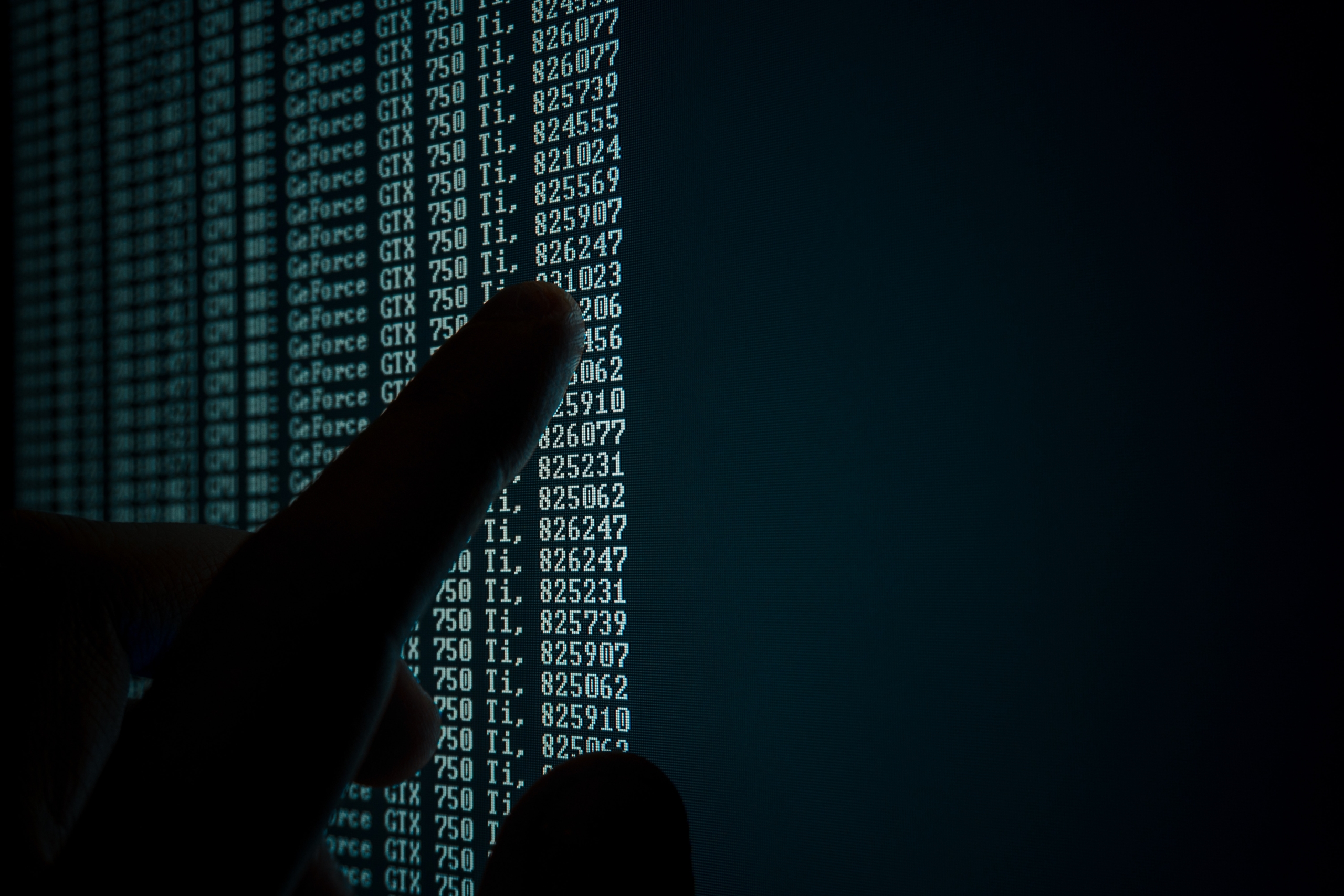 Davide e Golia, due filosofie di sviluppo software a confronto nel mondo Enterprise ed OpenSource